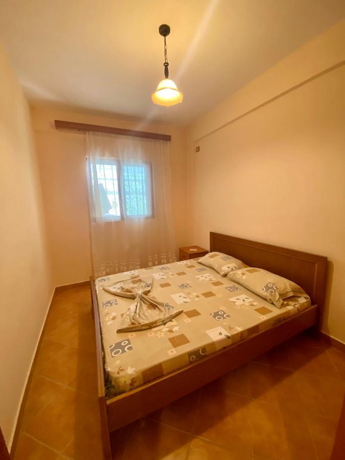 Family Apartments Sarande Exterior photo