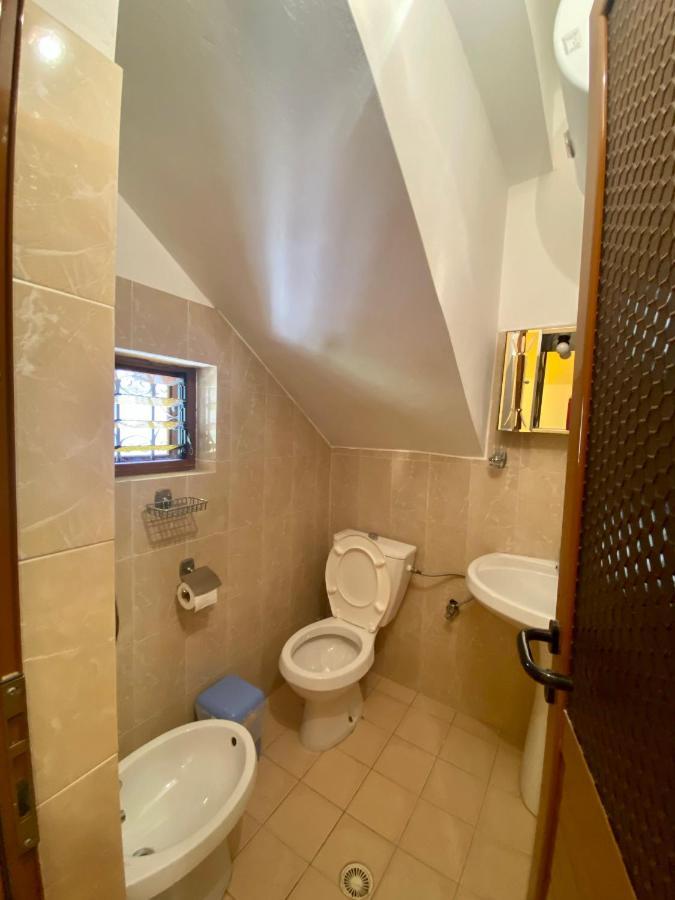 Family Apartments Sarande Exterior photo