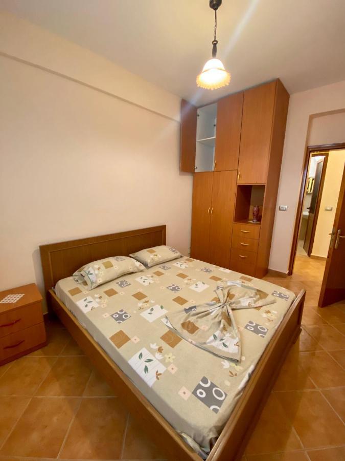 Family Apartments Sarande Exterior photo